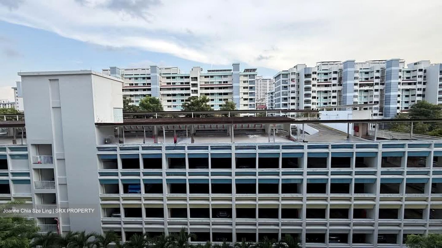 Blk 323 Ang Mo Kio 31 (Ang Mo Kio), HDB 2 Rooms #586701461